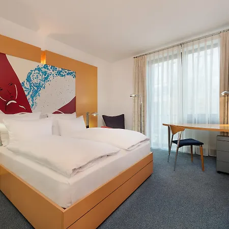 Four Dusseldorf Airport 4*