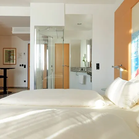 Four Dusseldorf Airport 4*