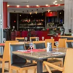 מלון Four Points Flex By Sheraton Duesseldorf Airport