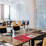 Four Points Flex By Sheraton Duesseldorf Airport מלון 4*