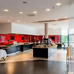 Four Points Flex By Sheraton Duesseldorf Airport מלון