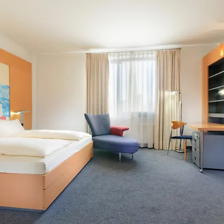 Four Dusseldorf Airport Hotel