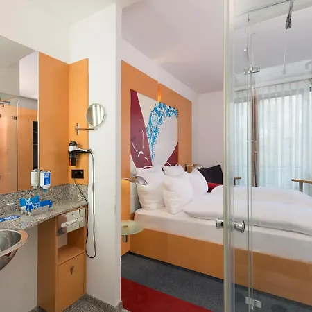 Four Dusseldorf Airport Hotel