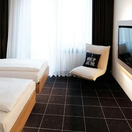 Four Dusseldorf Airport Hotel Ratingen