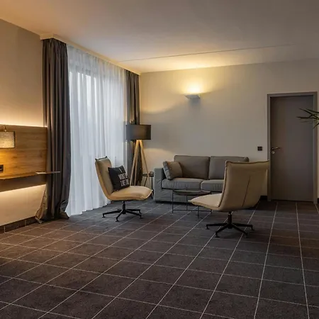 Four Points Flex By Sheraton Duesseldorf Airport 4* راتينغن