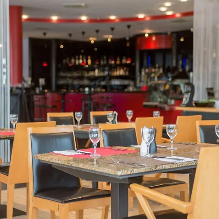 فندق Four Points Flex By Sheraton Duesseldorf Airport