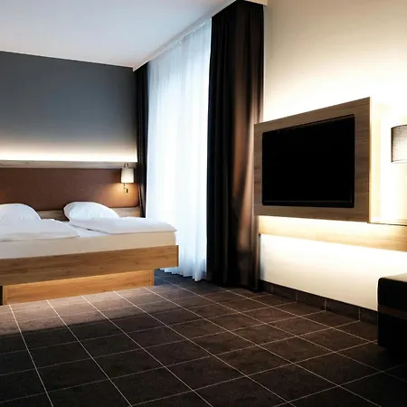 Four Points Flex By Sheraton Duesseldorf Airport Hotel 4*