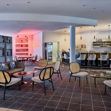 فندق Four Points Flex By Sheraton Duesseldorf Airport