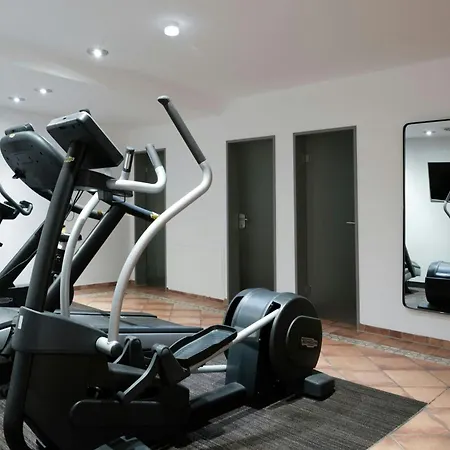 Four Points Flex By Sheraton Duesseldorf Airport Hotel 4*