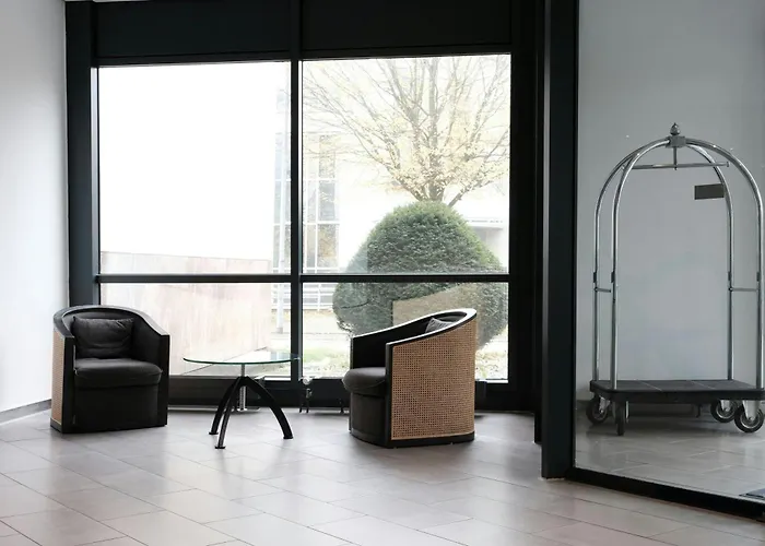 Four Points Flex By Sheraton Duesseldorf Airport 4*