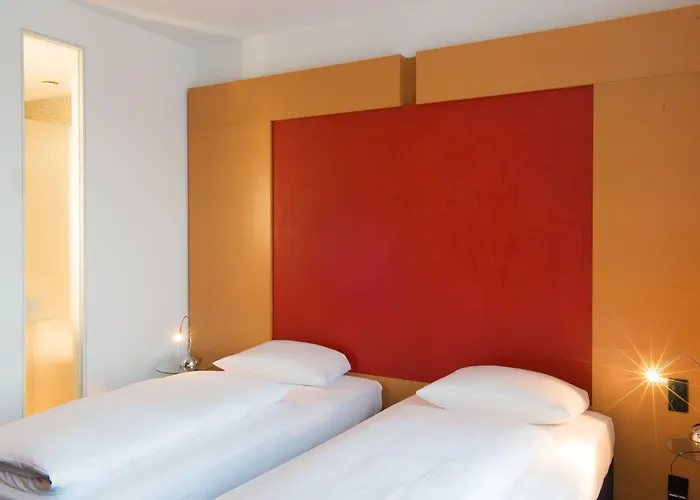 Four Points Flex By Sheraton Duesseldorf Airport 4*