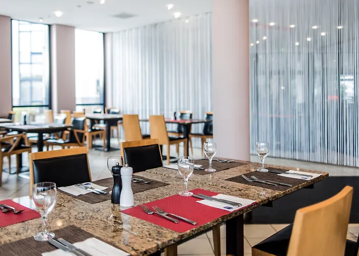 Four Points Flex By Sheraton Duesseldorf Airport Hotel 4*