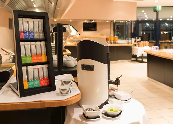 Four Points Flex By Sheraton Duesseldorf Airport מלון