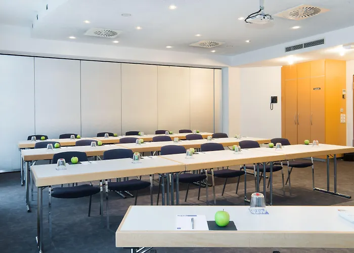 Four Points Flex By Sheraton Duesseldorf Airport