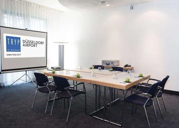 Four Points Flex By Sheraton Duesseldorf Airport ホテル ラーティンゲン