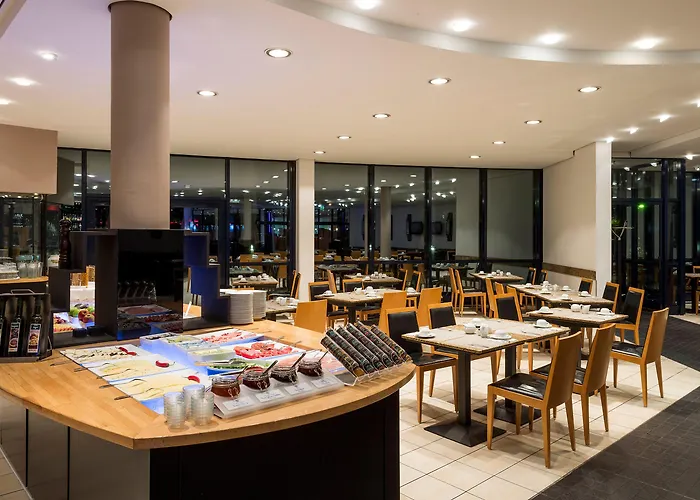 ホテル Four Points Flex By Sheraton Duesseldorf Airport ラーティンゲン