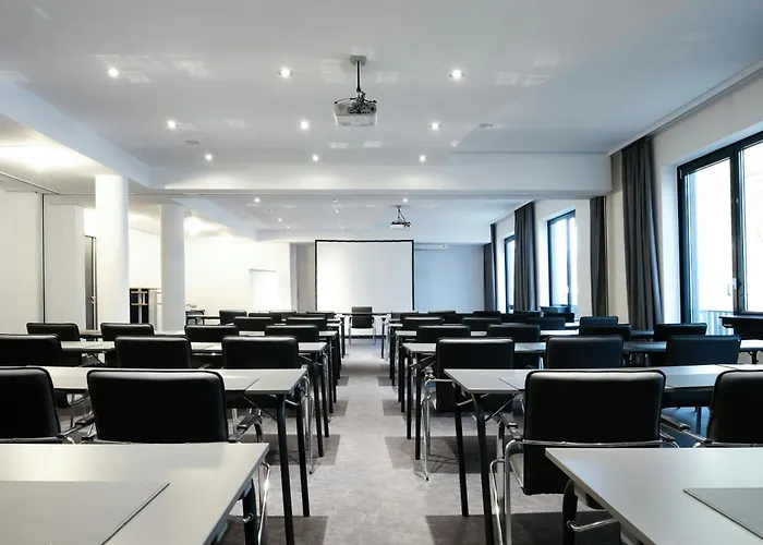 Four Points Flex By Sheraton Duesseldorf Airport ホテル