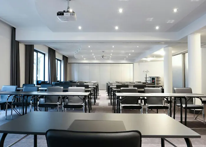 Four Points Flex By Sheraton Duesseldorf Airport ראטינגן